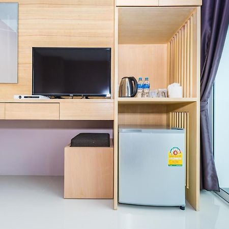 Royal Luxury Hotel Patong Buitenkant foto